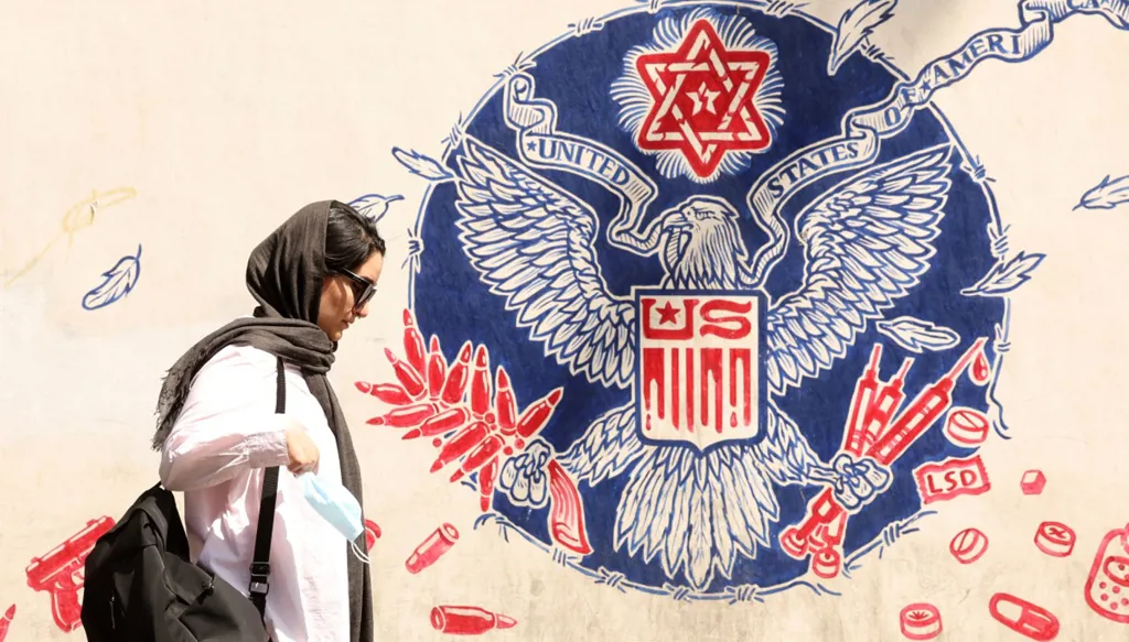 سي.إن.إن: معلومات أميركية تشير إلى تجهيز إسرائيل لضرب منشآت نووية إيرانية