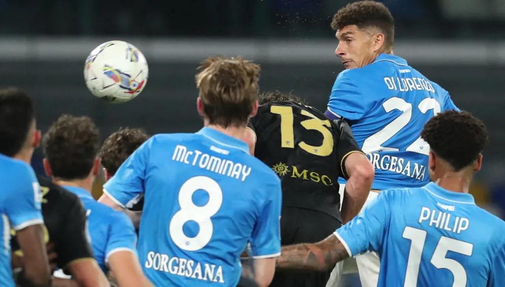 نقطة تفصل نابولي عن إنتر ومباراة فاصلة تلوح بالأفق