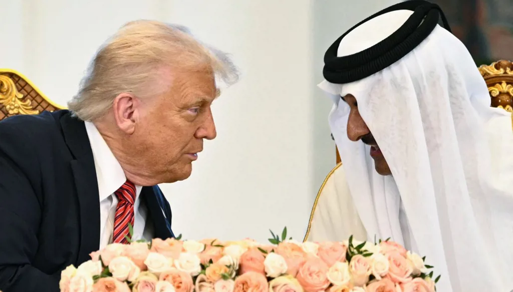 قطر توقع صفقة بقيمة 200 مليار دولار لشراء طائرات من بوينغ خلال زيارة ترامب