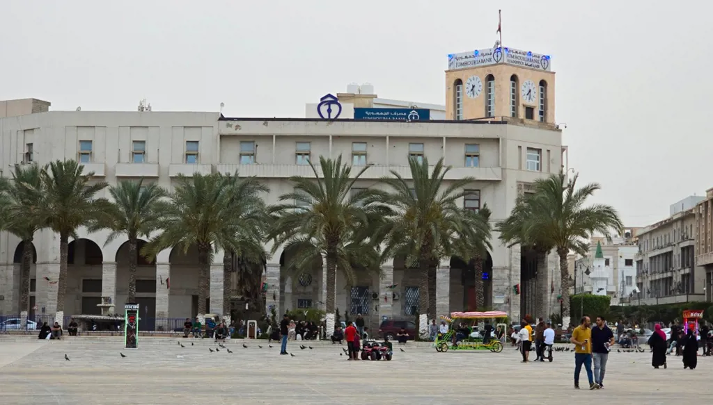 عودة الهدوء للعاصمة الليبية بعد أيام من الاشتباكات العنيفة