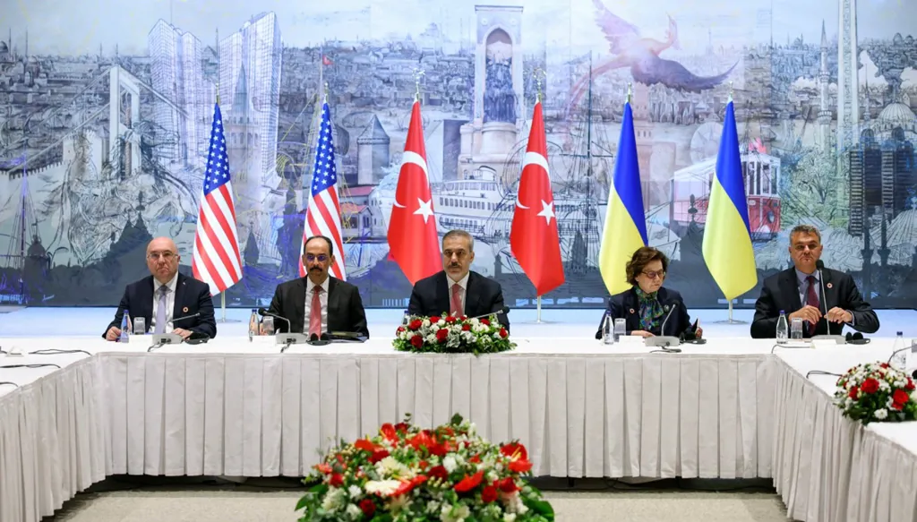 استقالة السفيرة الأميركية في كييف بسبب سياسة ترامب