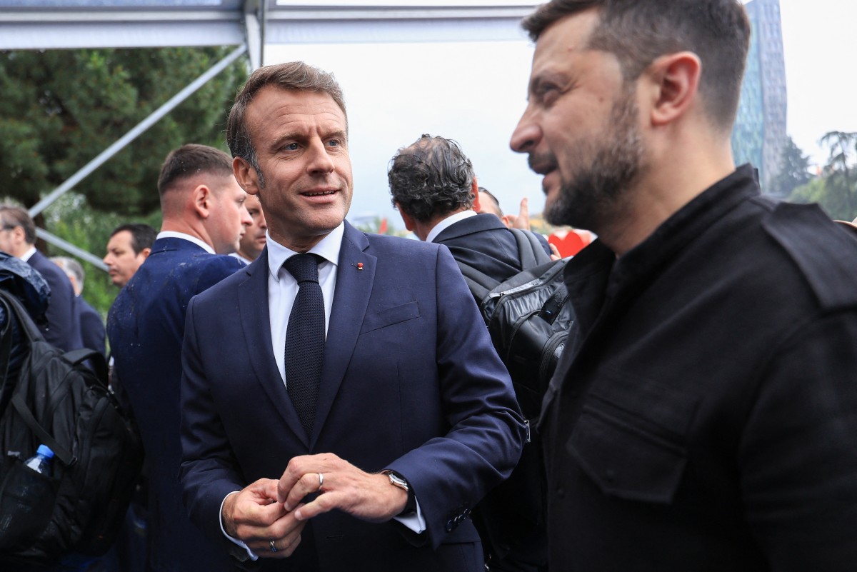زيلينسكي وماكرون (ا ف ب)