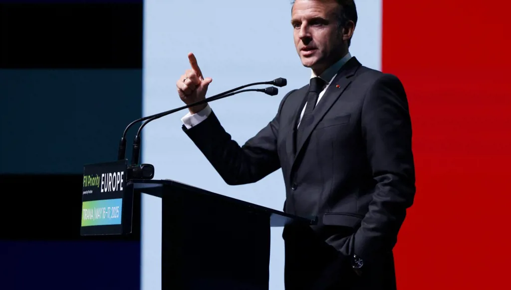 ماكرون: واثق بأنّ ترامب سيتحرّك إزاء "استخفاف" بوتين