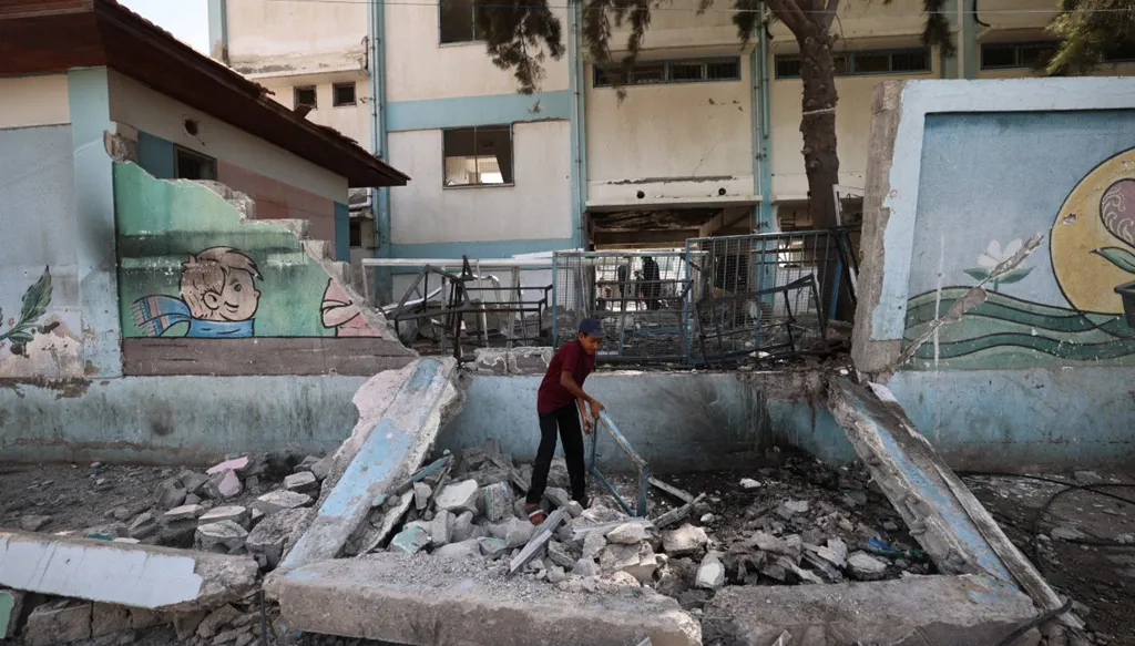 وزير الخارجية الفرنسي: انتهاك بالمطلق لكل قواعد القانون الدولي