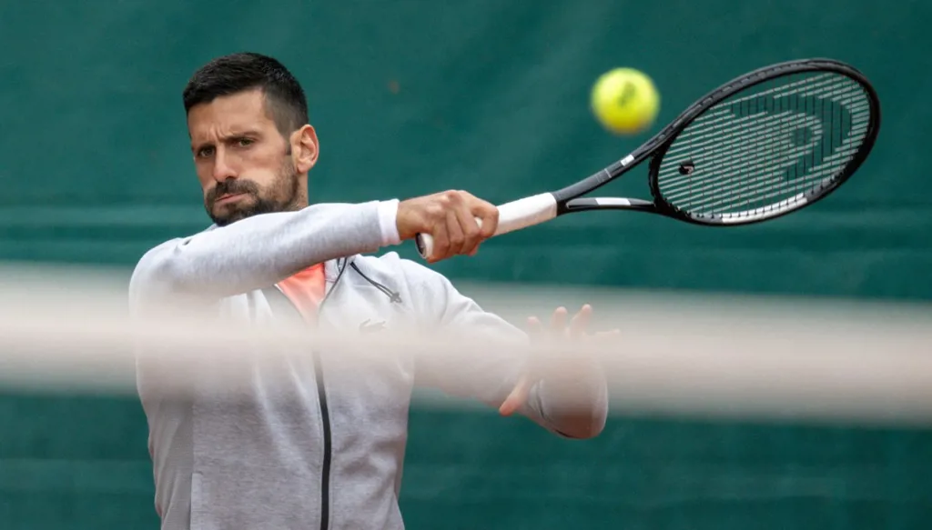 ديوكوفيتش يفضل الاستقلال الفني