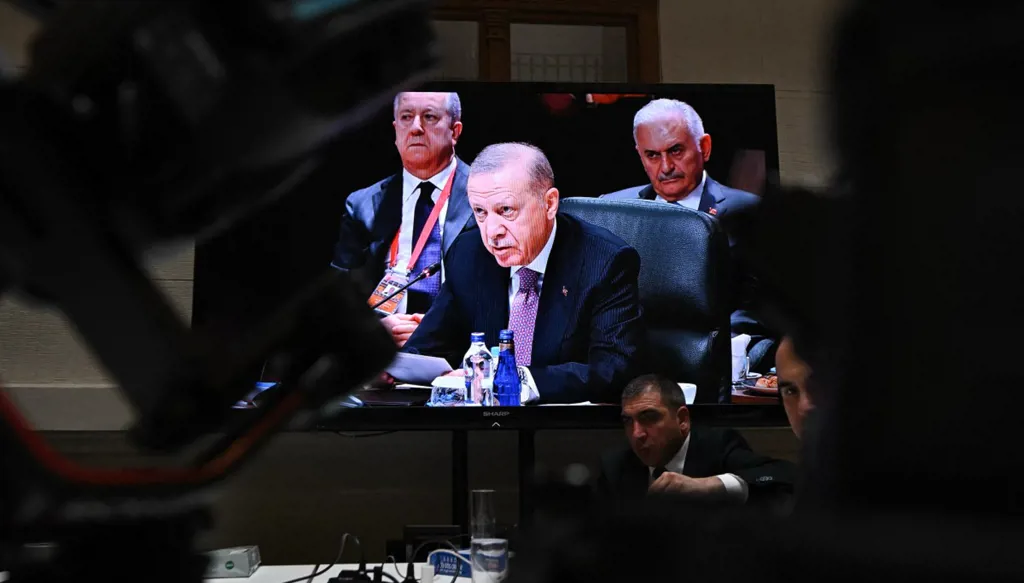 تركيا... مناشدة لإنجاب الأطفال