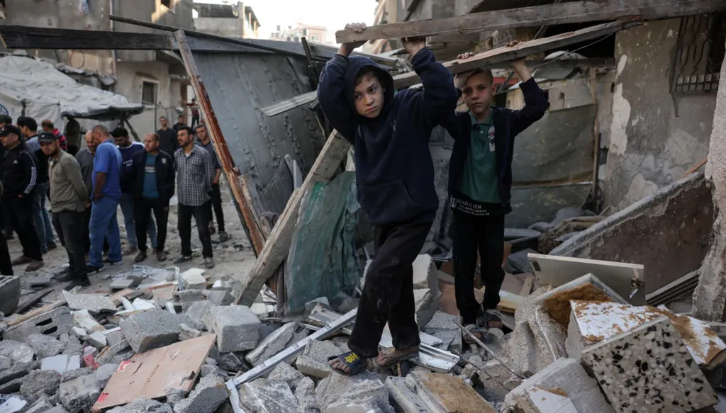 حصيلة الضحايا بغزة الى ارتفاع... المساعدات "قليلة ومتأخرة" والنظام الصحي على وشك الانهيار