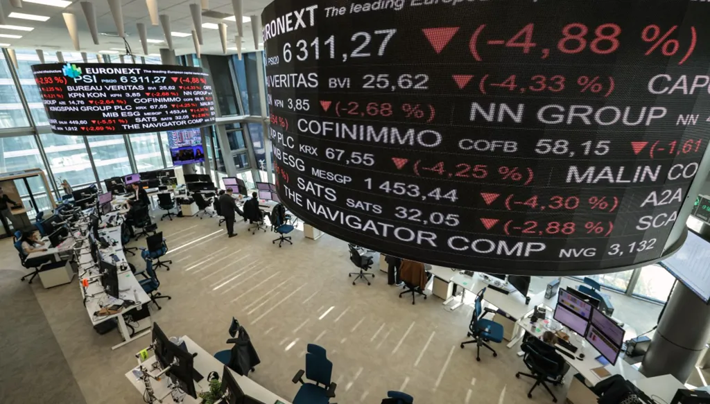 تراجع أسواق الأسهم الأوروبية بعد تهديد ترامب بفرض رسوم جمركية بنسبة 50%