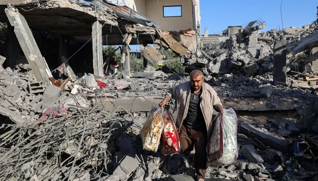 ارتفاع حصيلة الضحايا في غزة... والجيش الإسرائيلي يستعدّ لتوسيع عملياته البرية