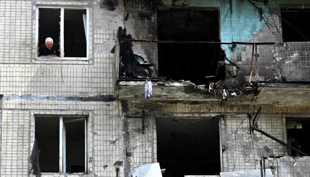 أوكرانيا تعلن عن تعرض كييف لهجوم جديد بالطائرات المسيرة وتحذر من تهديد صاروخي