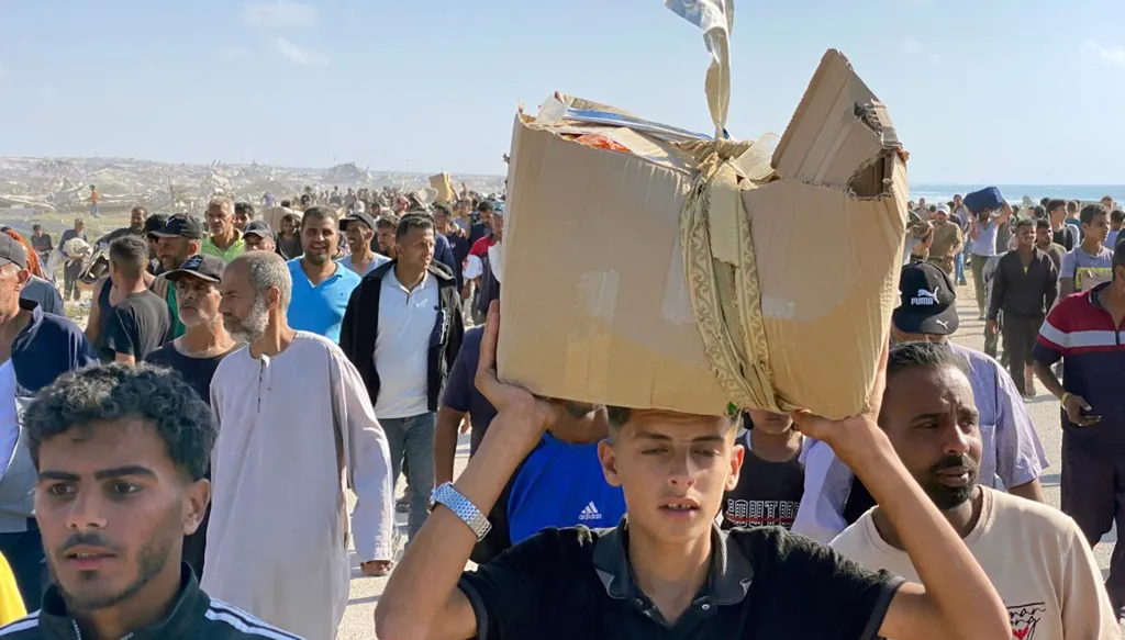 الأونروا: نظام توزيع المساعدات المدعوم أميركياً في غزة هدر للموارد والهاء عن الفظائع