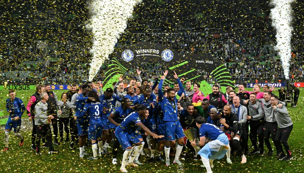 سجل الفائزين بلقب "كونفرنس ليغ"