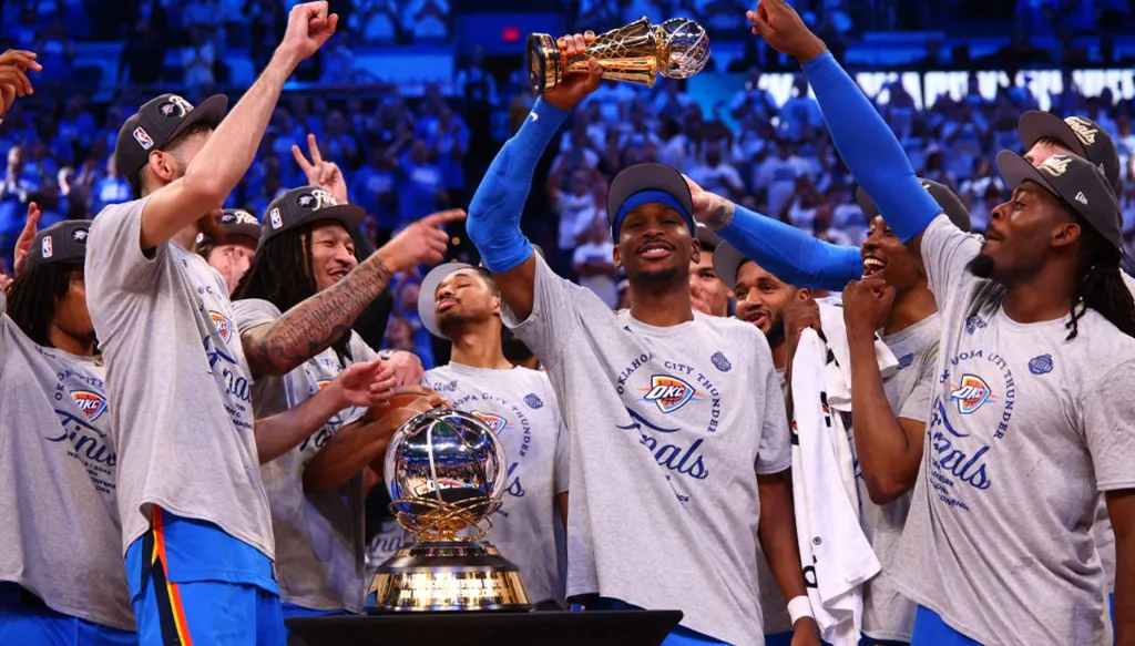 ثاندر يعود إلى نهائي NBA بحلم اللقب الثاني في تاريخه