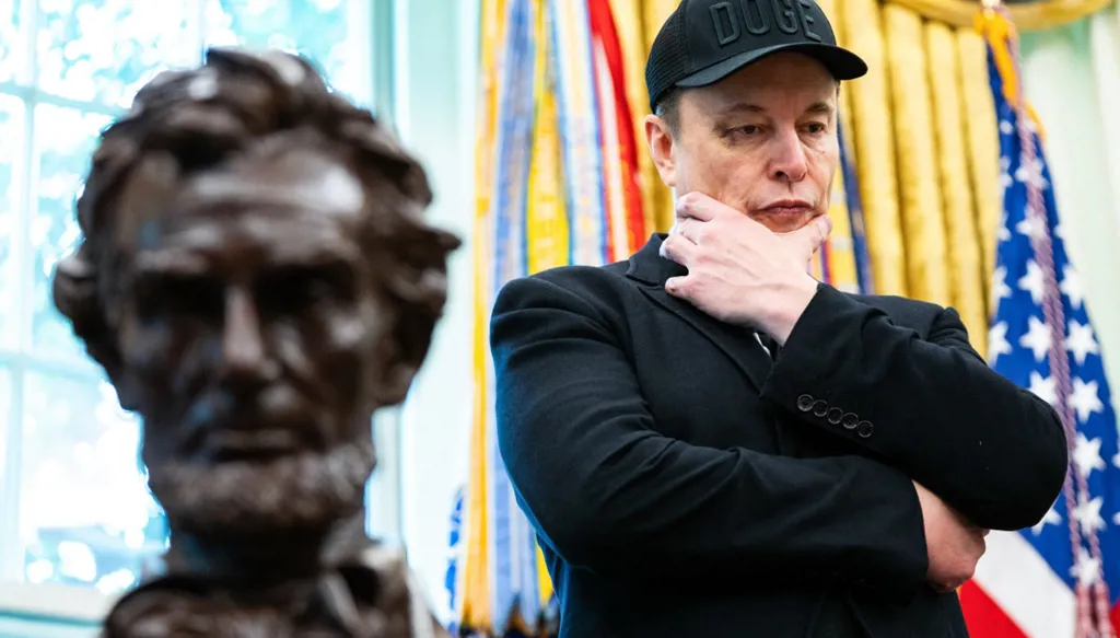 إيلون ماسك يرد على تقارير عن تعاطيه المفرط للمخدرات: جربت الكيتامين