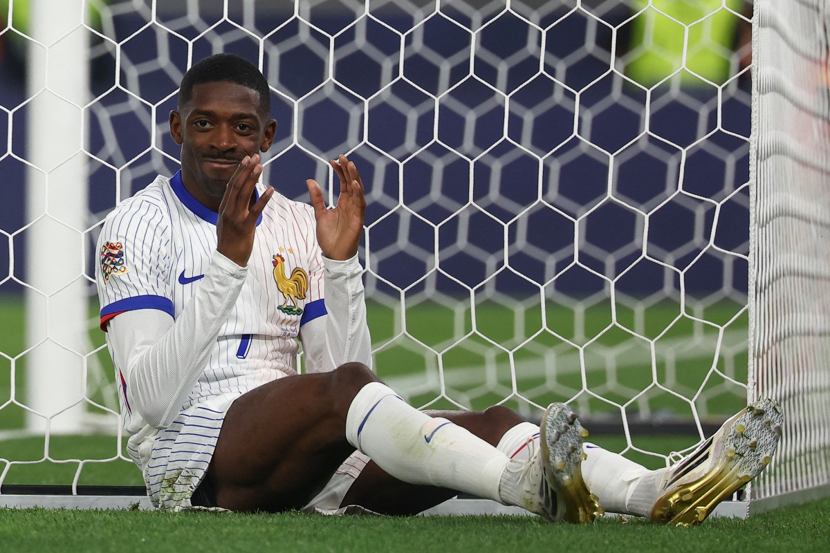 رغم تألقه مع باريس سان جيرمان، تراجعت قيمة ديمبيلي السوقية. (أ ف ب)