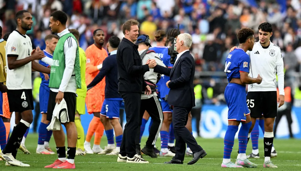 ألمانيا تنزف من جديد ومدربها يطالب بالصبر