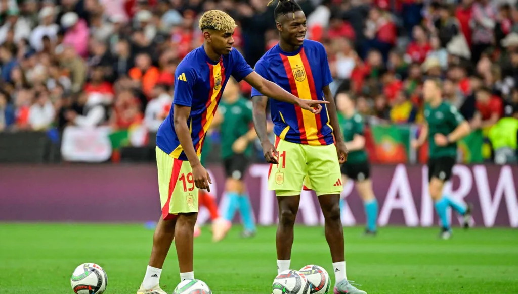 لماذا اختار برشلونة التعاقد مع نيكو ويليامز؟