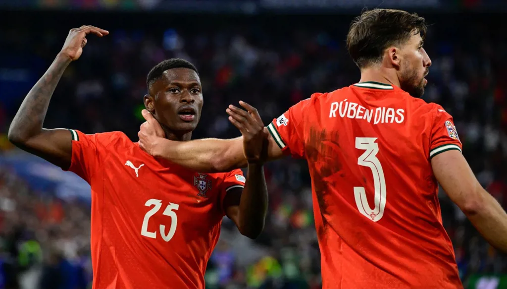 نونو مينديز يسجل هدف البرتغال الأول في دوري الأمم الأوروبية (فيديو)