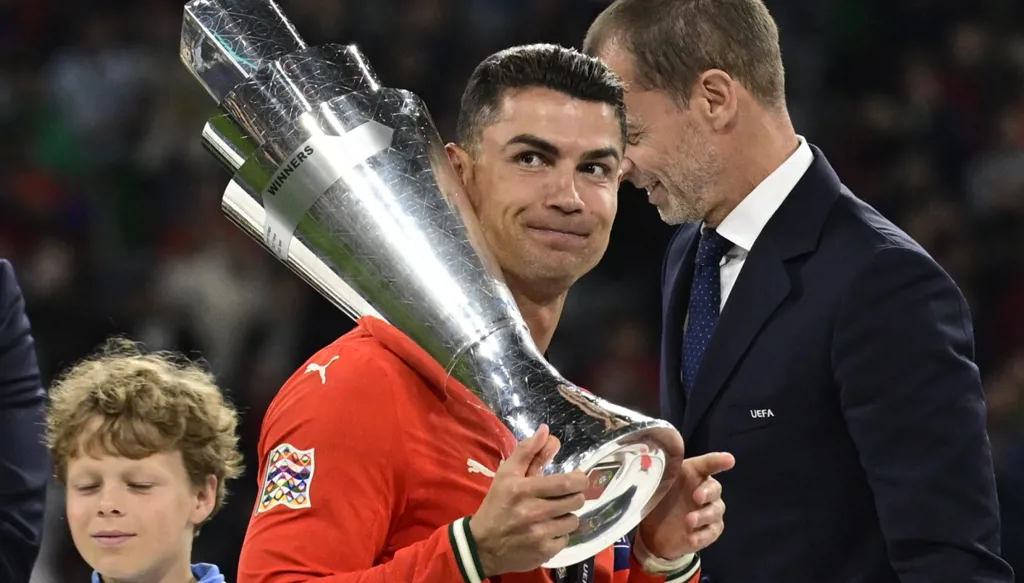 سبب عدم انتقال كريستيانو رونالدو إلى الهلال قبل كأس العالم للأندية