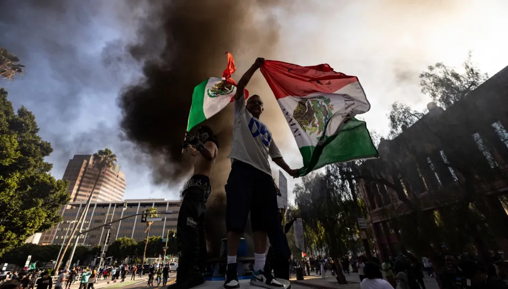 ترامب يصفها بـ"الشغب"... مواجهات بين مهاجرين والحرس الوطني الأميركي بعد انتشاره في لوس أنجليس (صور وفيديو)