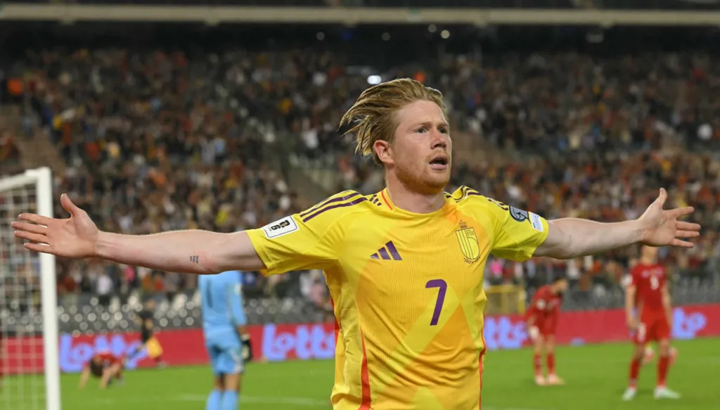 نابولي يُعلن تعاقده مع كيفن دي بروين في صفقة انتقال حر