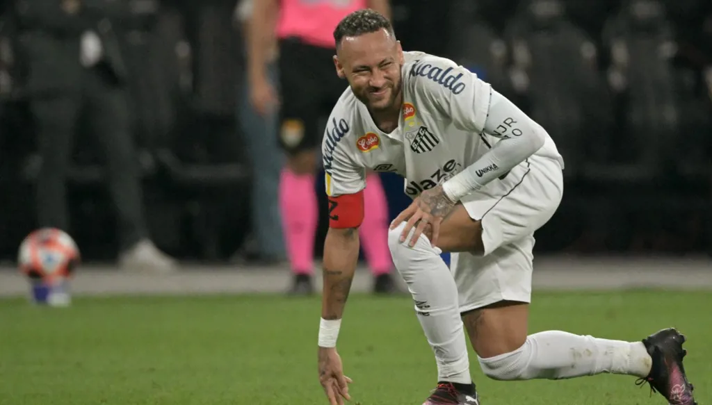 تشكيلة الأحلام الأغلى في عالم كرة القدم