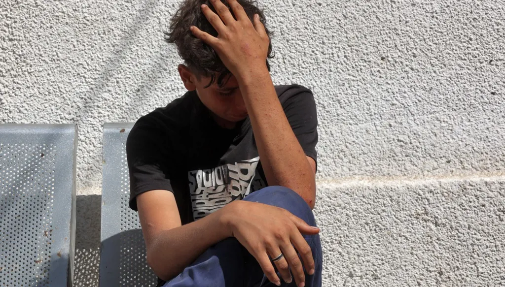 الدفاع المدني: مقتل 16 فلسطينيا بنيران الجيش الإسرائيلي في غزة