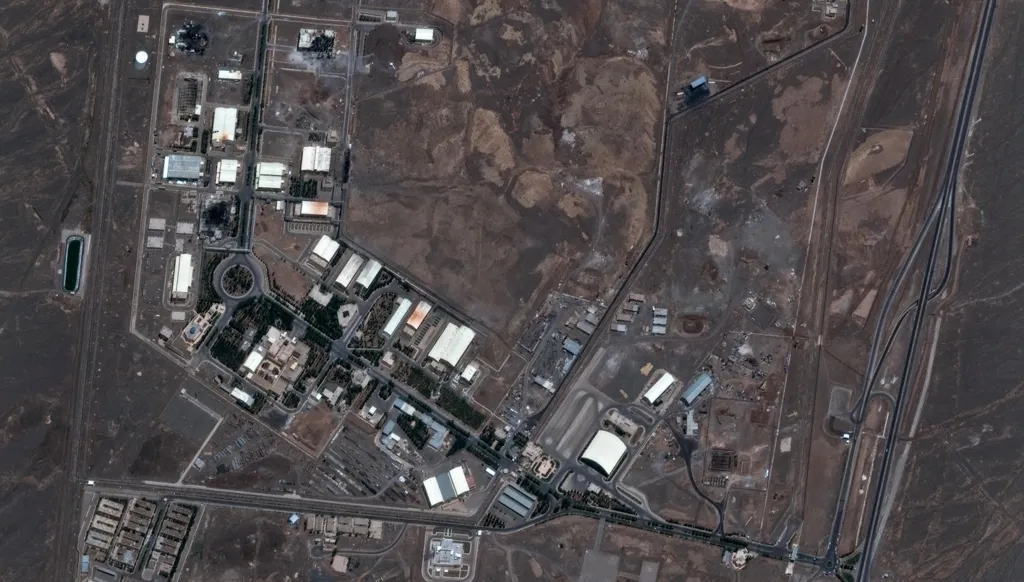 الوكالة الدولية للطاقة الذرية: أدلّة جديدة على تعرض الجزء السفلي من منشأة نطنز لأضرار مباشرة