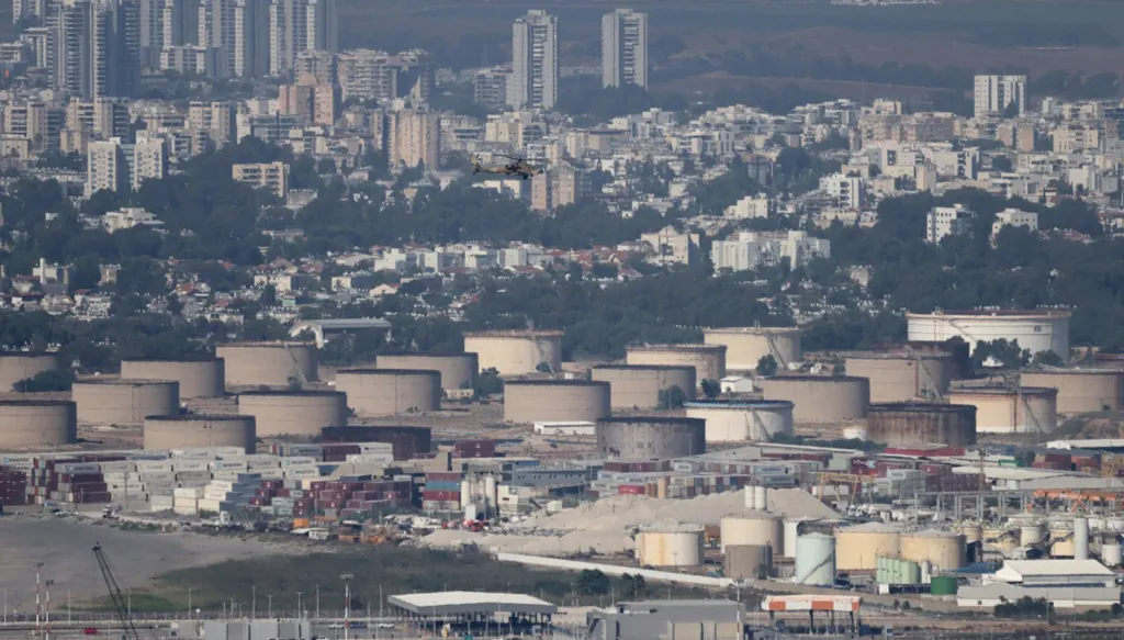 أبرز المواقع الإسرائيلية الحساسة المعرضة لهجمات إيرانية