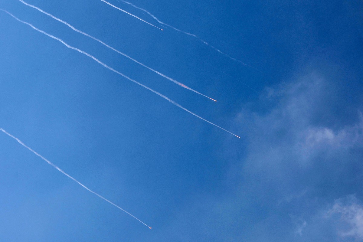 صواريخ إيرانية في الأجواء الإسرائيلية (أ ف ب).