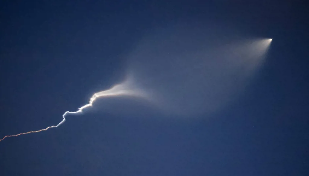 وفد ديبلوماسي إيراني في عُمان... مفاوضات محتملة مع أميركا وسباق محموم!