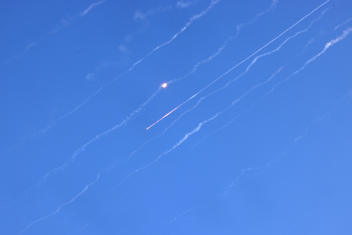 قصف إيراني على إسرائيل. (أ ف ب)