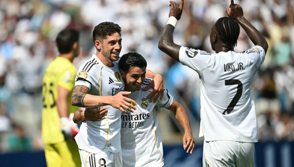 ريال مدريد يحقق فوزه الأول بقيادة ألونسو على حساب باتشوكا