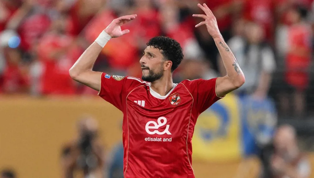 وسام أبو علي يحفظ ماء وجه الأهلي في مونديال الأندية