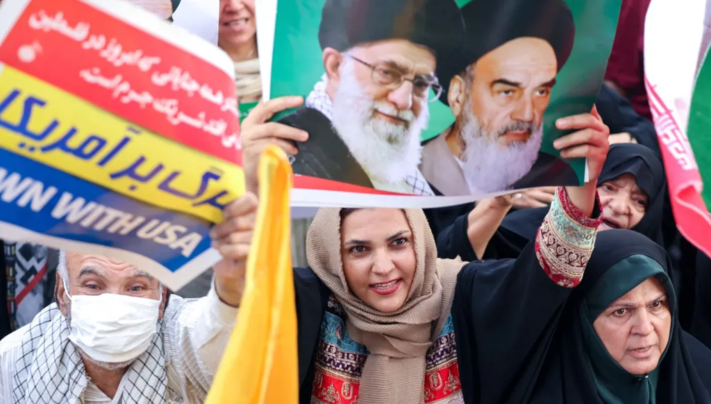 ملفّ خاص من "النهار": "12 يوماً غيّرت إيران"