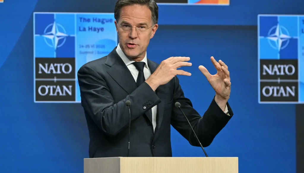 الأمين العام لحلف الأطلسي: "دادي" ترامب أوقف "الشجار" بين إسرائيل وإيران