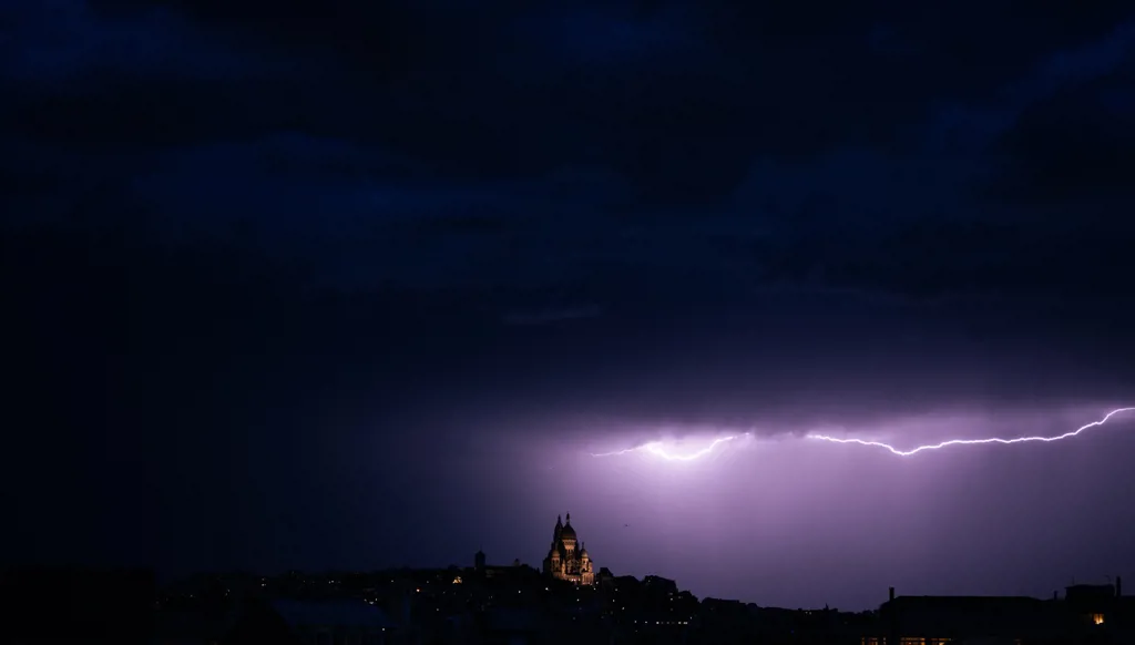 صباح "النهار"- "حزب الله" متخوّف وطهران لا تزال تحتفظ بسرّ التخصيب... هل ندِمَ نتنياهو؟