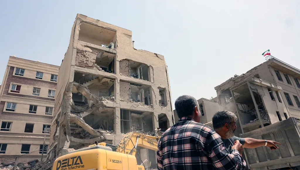 ايران... مقتل عنصرين في الحرس الثوري خلال تفكيك متفجرات من مخلفات الحرب مع إسرائيل