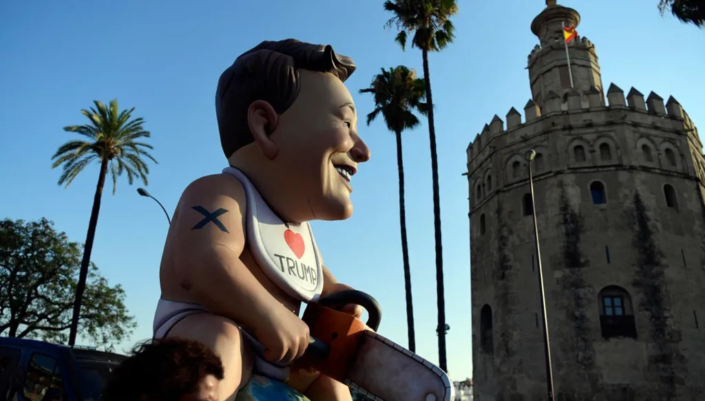 ماسك وتجربة الحزب الثالث في الولايات المتحدة: بين التحديات وفرص النجاح