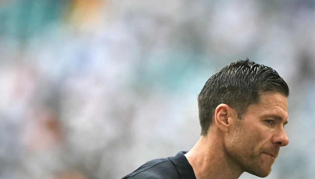 ألونسو يلمّح إلى مفاجأة هجومية... مبابي وغارسيا معاً؟