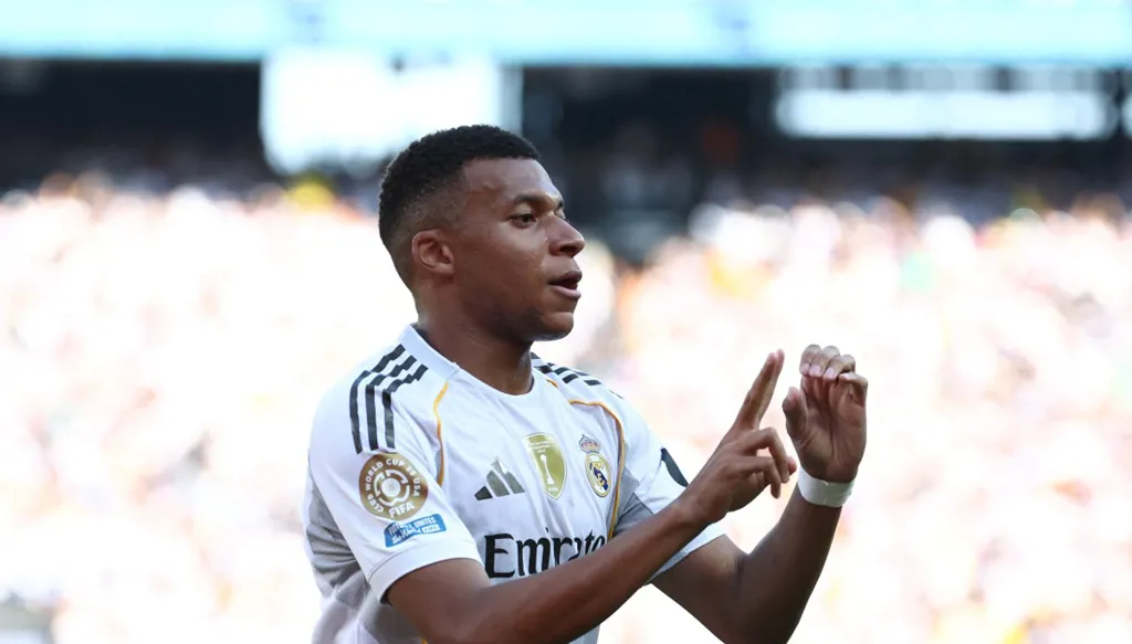 ريال مدريد يتخطى دورتموند ويضرب موعداً مع سان جيرمان في مونديال الأندية