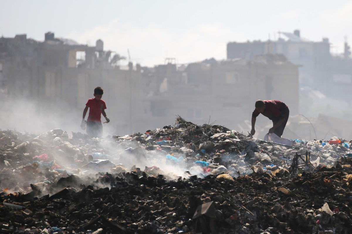 مأساة في قطاع غزة (أ ف ب).