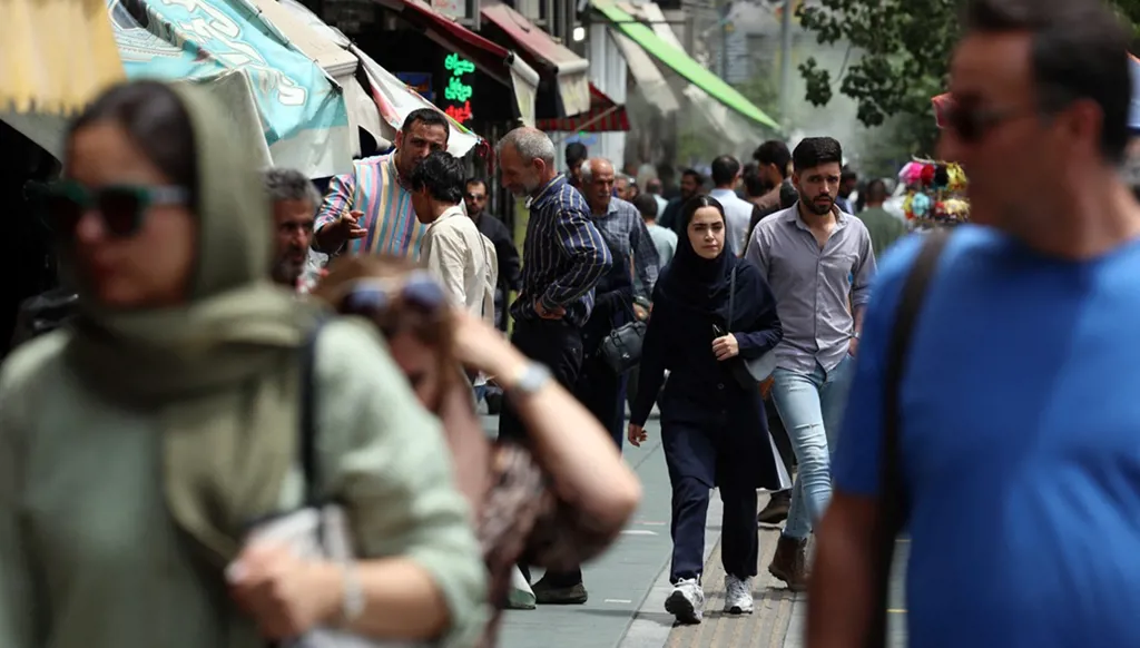 "أكسيوس:" بوتين يحث على إبرام اتفاق نووي لا يتيح لإيران تخصيب اليورانيوم