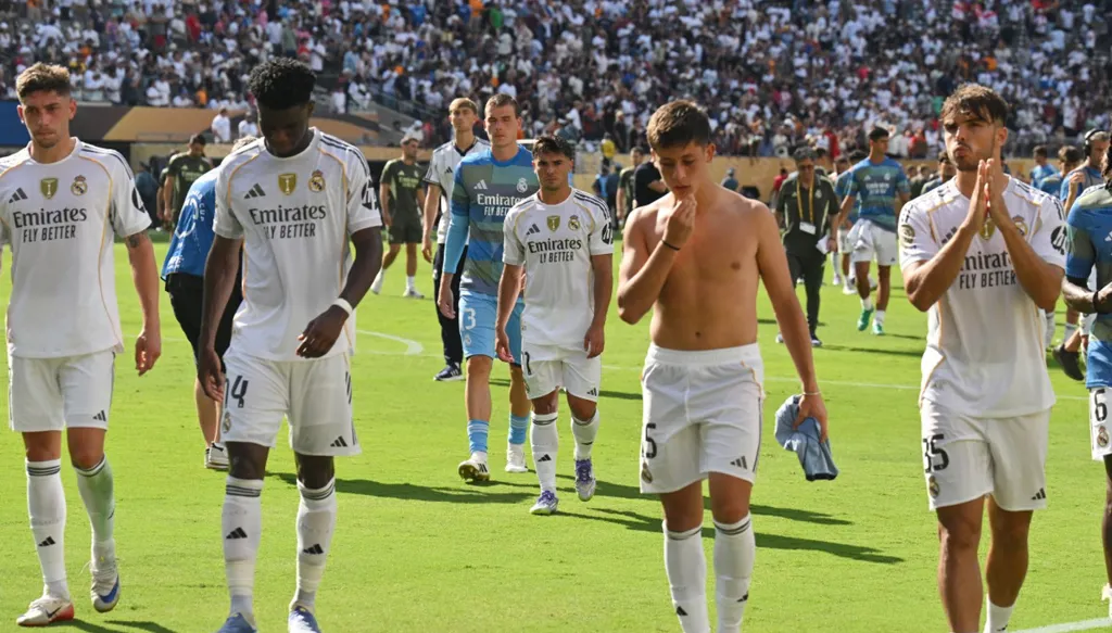 ريال مدريد يُخطط لتغيير دفاعي شامل