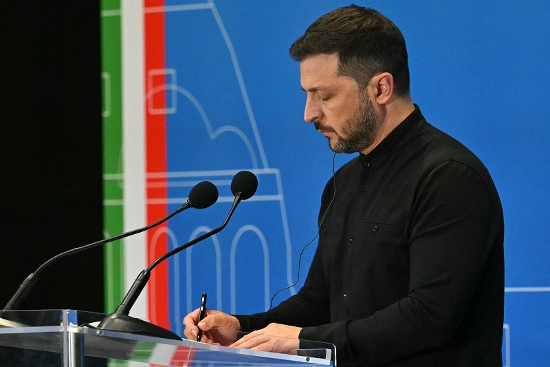 زيلينسكي (ا ف ب)