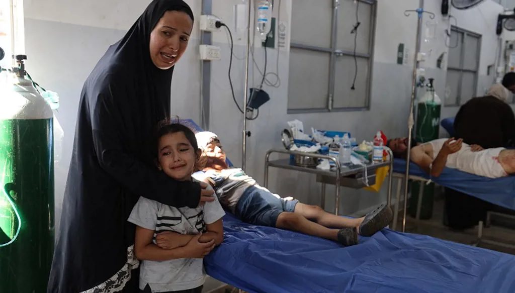 القتال في غزة مستمر... قتلى وجرحى في قصف اسرائيلي على القطاع وتصاعد ملحوظ في حالات سوء التغذية