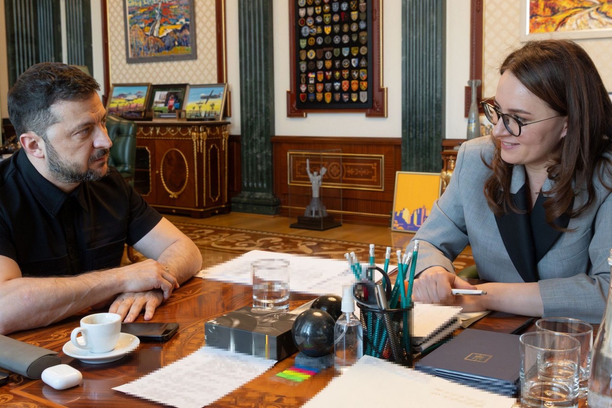 سفيريدينكو وزيلينسكي. (أ ف ب)