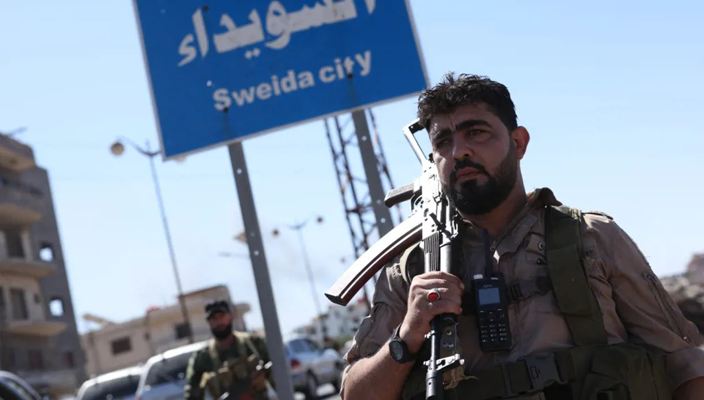 السويداء واليوم التالي: انتهاكات تُمهّد للتقسيم... وإسرائيل تغض الطرف!