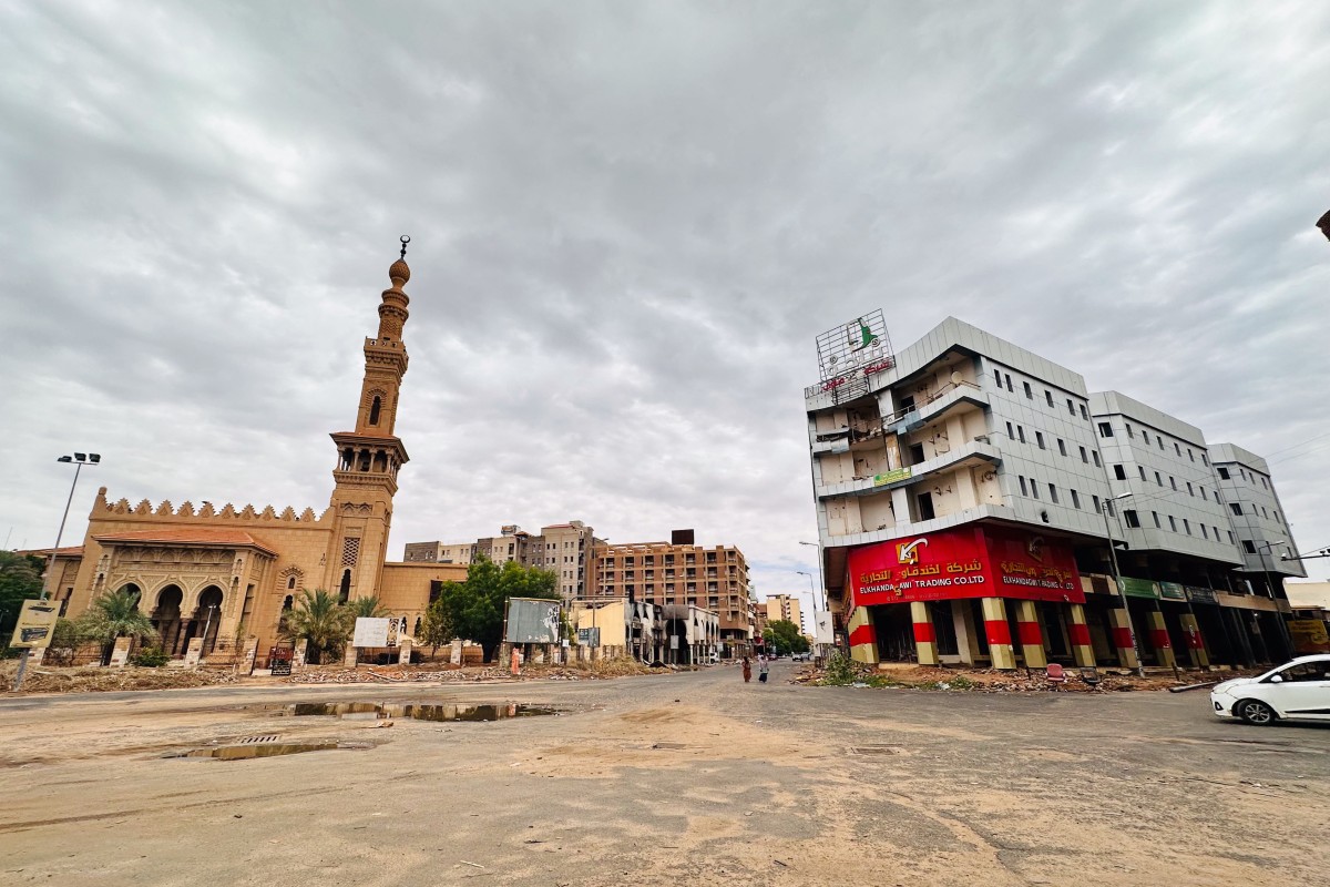 أضرار في الخرطوم. (أ ف ب)