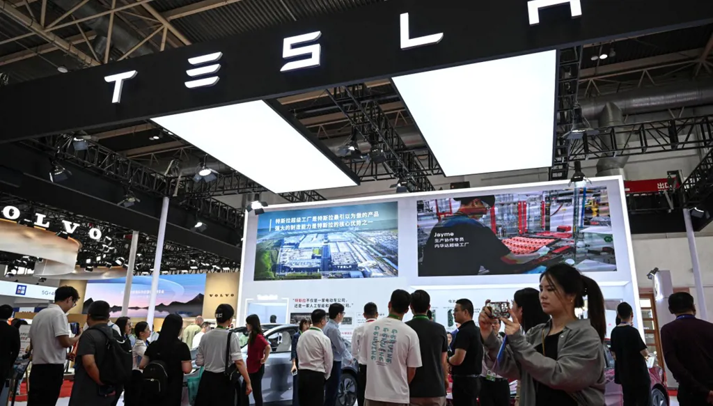 تسلا تبدأ تصنيع نماذج أولية من سيارة بأسعار معقولة